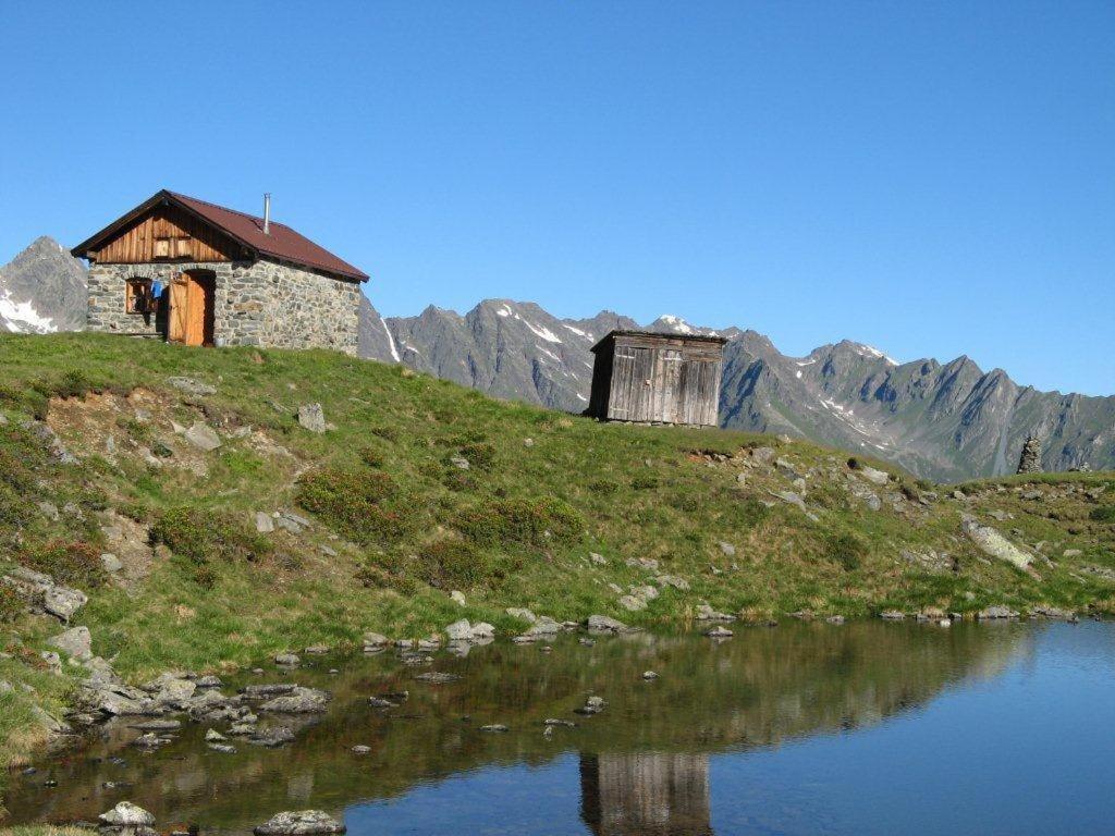 Alpina Appartement Sankt Leonhard im Pitztal Buitenkant foto