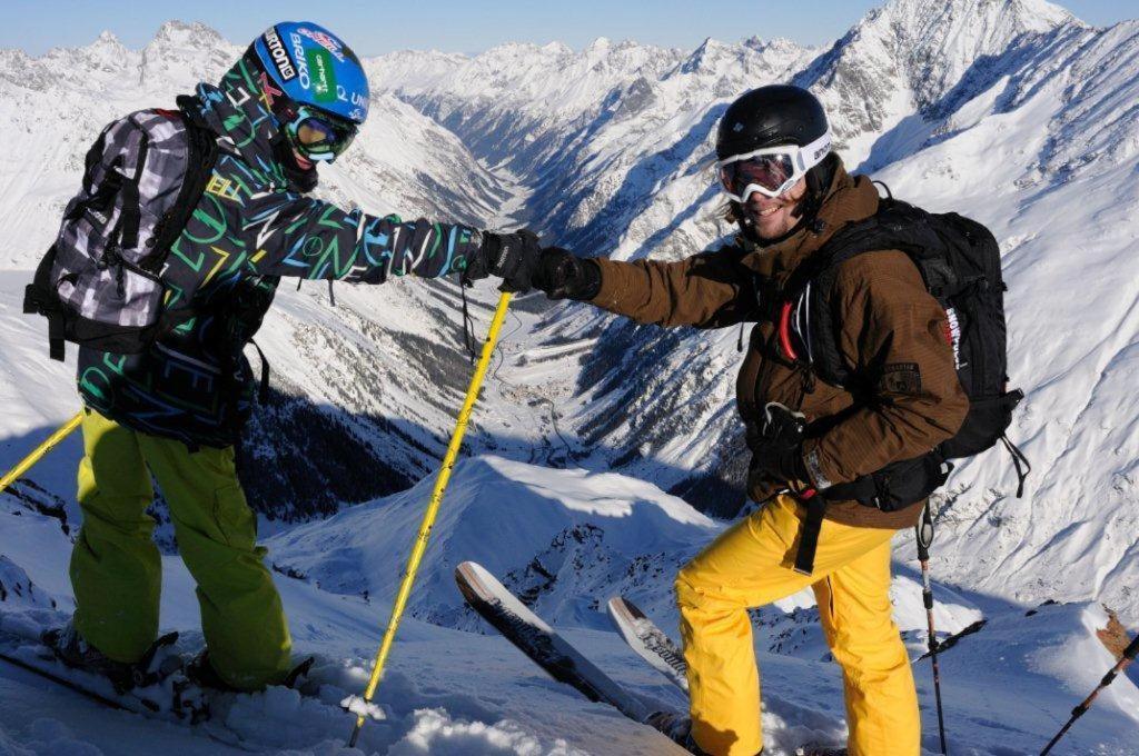 Alpina Appartement Sankt Leonhard im Pitztal Buitenkant foto